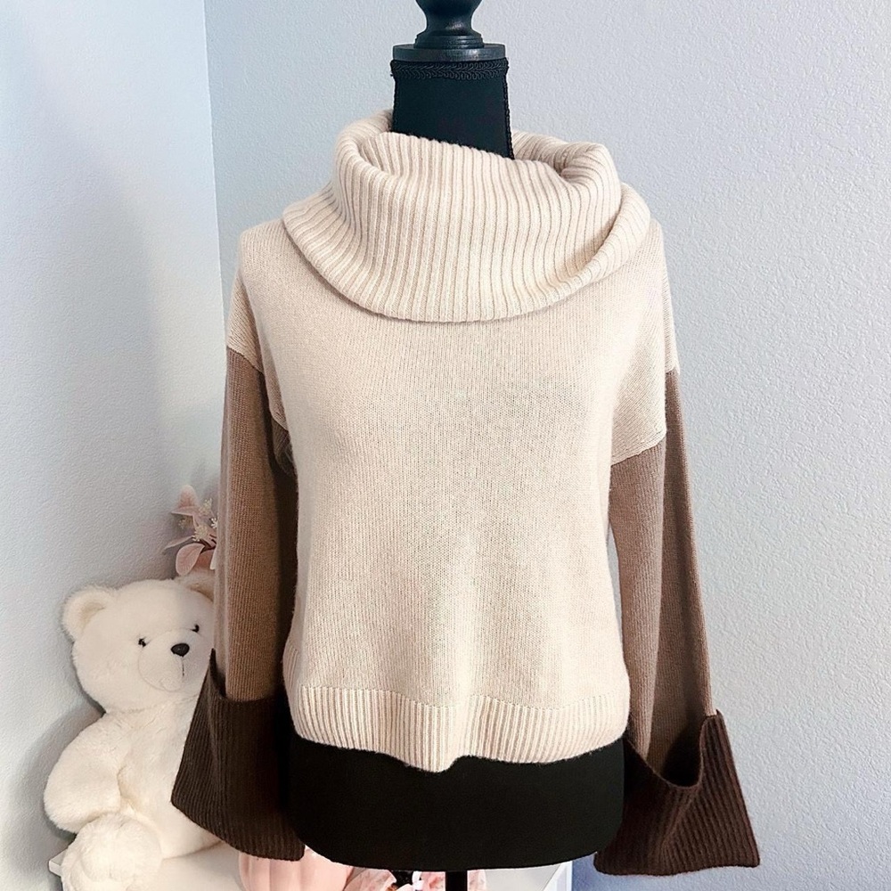 NAADAM Wool Cashmere Cropped Cowl Neck Turtleneck Sweater